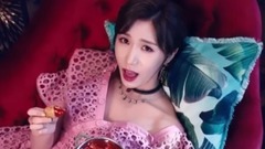 LABOUM - 神殿炒年糕 CF x2