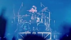 超人气摇滚乐队ONE OK ROCK演唱会