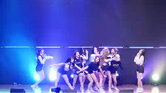 PRISTIN - WEE WOO