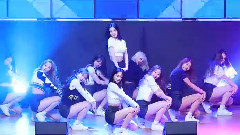 PRISTIN - Wee Woo