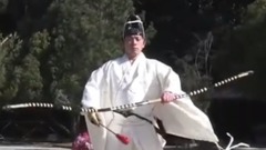 音乐短片 - Kyudo (Japanese archery) ritual 小笠原流 百々手式 弓道