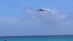 音乐短片 - Airpoirt St Maarten jet blast BIKINI GIRLS Amazing Plane landing and Takeoff