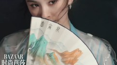 杨幂 - 杨幂一袭绿衣重回故地.纸扇轻点鼻尖恍然如隔世
