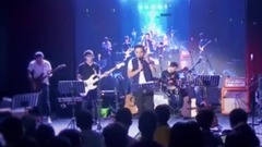 华语群星 - 年轻的路