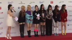 TWICE - 媒体墙采访及红毯见仪