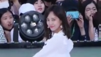 金世正(gugudan),gugudan - A Girl Like Me