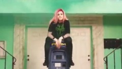 欧美群星,欧美达人,Kiiara - Whippin
