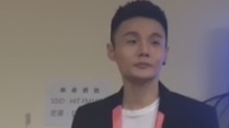 李荣浩 - 被催婚?李荣浩后台采访