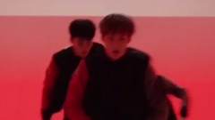 SF9 - ROAR