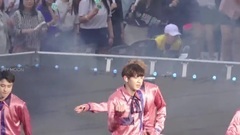 EXO,XIUMIN(EXO) - Cloud 9
