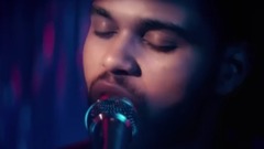 音乐短片 - Can't Fee My Face