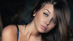 音乐短片 - Красивая песня 2017 !!! Она Одна... (Игорь Ашуров)