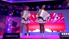 音乐短片 - Самые красивые аккордеонистки России-дуэт ЛюбАня -СМУ