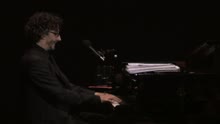 Fito Paez - Brillante Sobre El Mic (Videoclip)