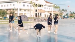 音乐短片 - 越南 女生街头跳 Seve 鬼步舞