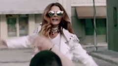 音乐短片 - ESIL DURAN - ISKAM SAMO TEB Есил Дюран - Искам само теб, 2017