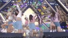 PRISTIN - Wee Woo