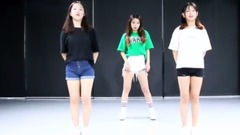 亚洲群星,舞蹈视频 - Meghan Trainor - Lips Are Movin _ Choreo by LARA