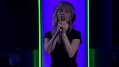Paramore - Hard Times
