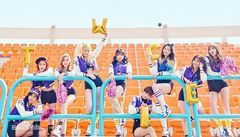 TWICE - SOMEONE LIKE ME