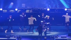 防弹少年团 - Save Me