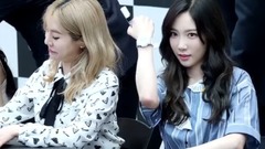 太妍(少女时代),Tiffany(少女时代),秀英(少女时代),孝渊(少女时代),Sunny(少女时代) - G-SHOCK CRAZY TOUGHNESS 粉丝见面签字