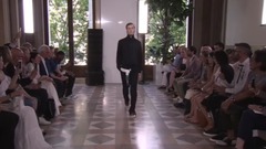 Fashion Show - Valentino Men's Spring Summer 2018