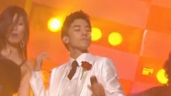 胜利(Bigbang) - Strong Baby 现场混合版27 饭制版