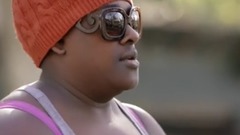 音乐短片 - Dangerous Curves