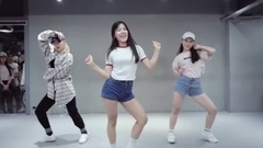 舞蹈视频 - Action