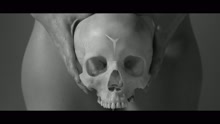 Le Graal (Official Music Video)