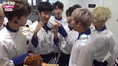 Seventeen - SEVENTEEN BEHIND 捡骨头游戏-2