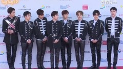EXO,朴灿烈(EXO),吴世勋(EXO),SUHO(EXO),KAI(EXO) - 韩国梦想演唱会 EXO红毯采访