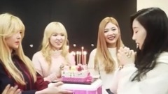 少女时代,太妍(少女时代),Red Velvet - Red Velvet IceCreamTV 红贝贝给泰妍庆生 cut