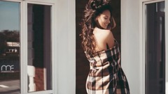 音乐短片 - Drop G & Micha - The Last Of The Mohicans