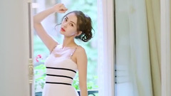 Angelababy - Dior中国区品牌大使angelababy现身Dior典藏馆观展