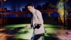 日本群星 - 長谷川博己が歌って踊る! トヨタ《ESQUIRE》