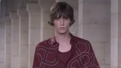 Fashion Show - Hermes Men's Spring Summer 2018