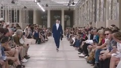 Fashion Show - Louis Vuitton Men's Spring Summer 2018