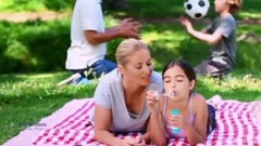 音乐短片 - Chupi Chupi