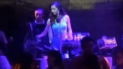 音乐短片 - 除了呼吸就是想你