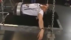 音乐短片 - 至今無法破解的克裡斯安吉爾電鋸切割分身魔術揭秘