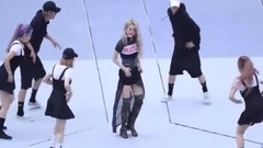 孝渊(少女时代),泰容（NCT） - Wannabe