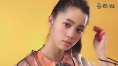欧阳娜娜 - 欧阳娜娜:我年轻、我有个性、我做自己!