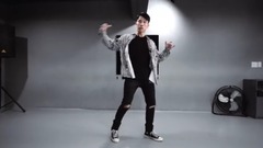 舞蹈视频 - Versace on The Floor