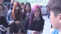 韩国群星,BLACKPINK - 粉墨飞抵日本准备出道表演会