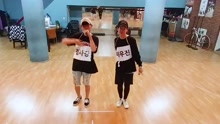 李宇镇 - 李宇镇 & 郑俟江 - Love is...... 舞蹈练习室