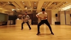 EXO,EXO-K,KAI(EXO) - beatburgerjae 更新INS KAI相关视频一则