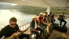欧美群星 - Bobeou... A Gente Pimba