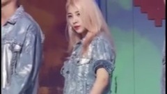 K.A.R.D - Hola Hola - 主-Jiwoo 饭拍版 17/07/20